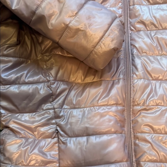 Andrew Marc Metallic Purple Reversible Puffer Jacket with Quilted Design - Picture 6 of 11